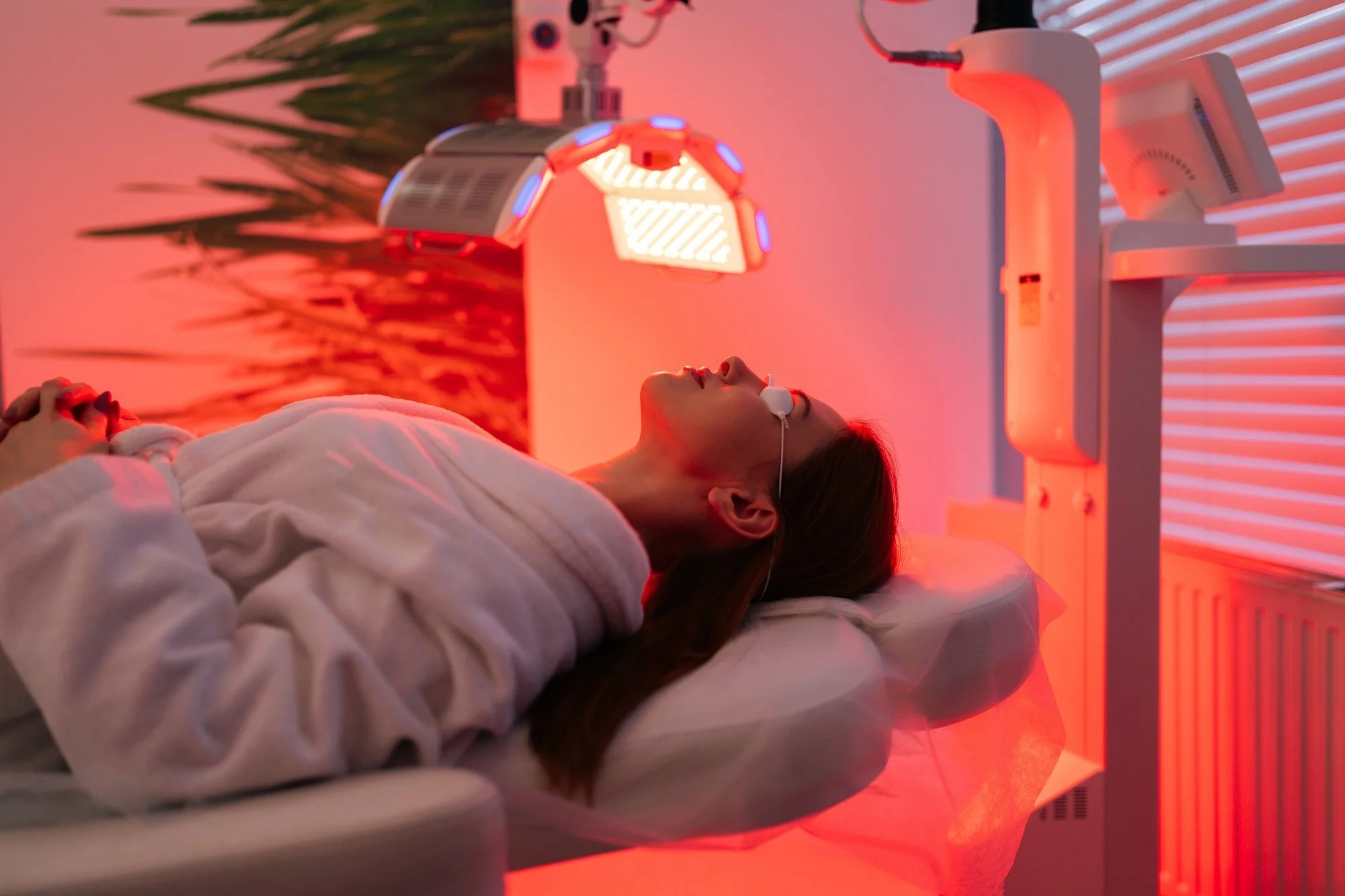 LED Light Therapy 2025